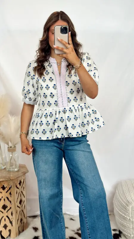 The Dainty Floral Top